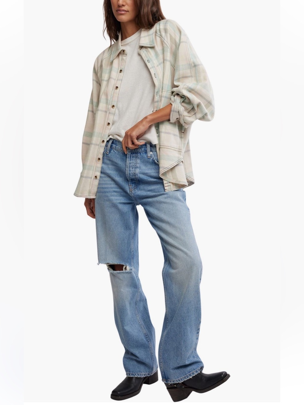 Free People Holly Ripped Bootcut Jeans in Cambridge Size 30 $128 Retail NWT